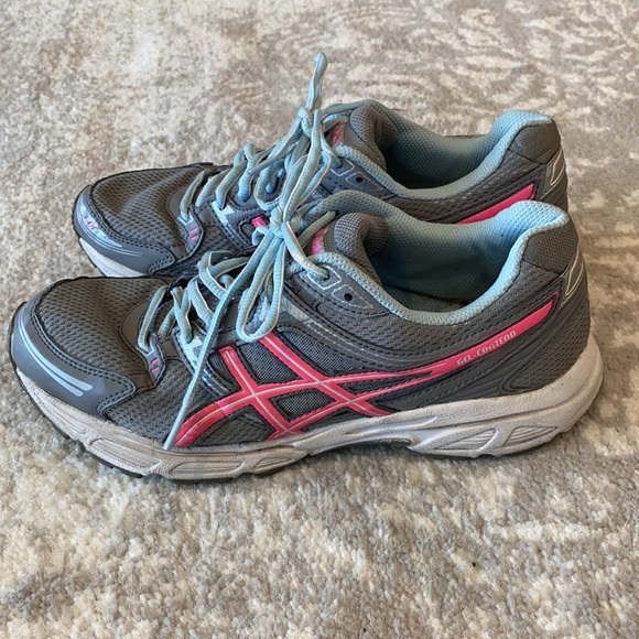 ASICS women’s tennis shoes size 10 - Picture 2 of 9